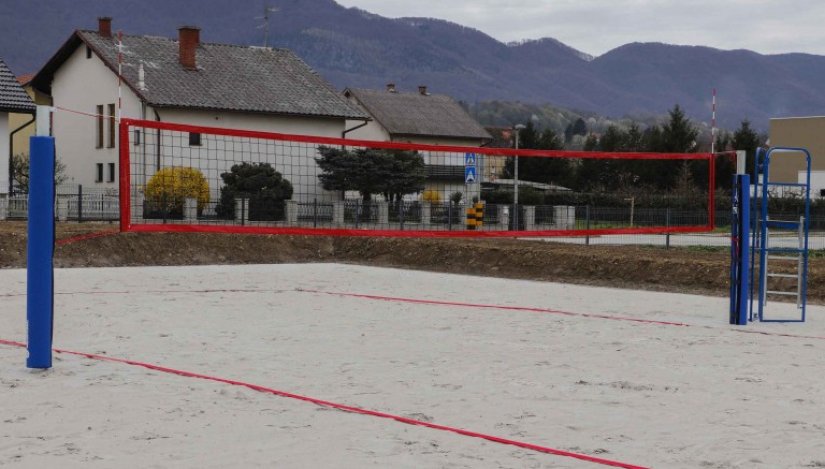 Otvorenje igrališta za odbojku na pijesku u utorak u OŠ Ivana Kukuljevića Sakcinskog