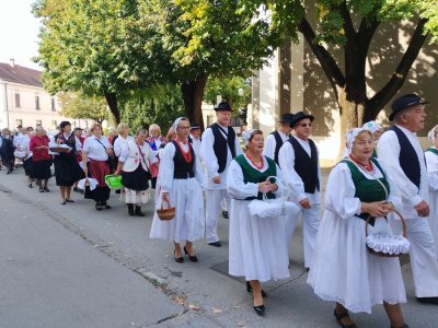 FOTO Mimohodom, pjesmom i plesom obilježen Dan starijih osoba u Varaždinskoj županiji