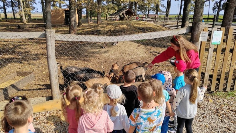 FOTO Mališani iz Dječjeg vrtića &quot;Bambi&quot; Petrijanec posjetili Ekopark Krašograd