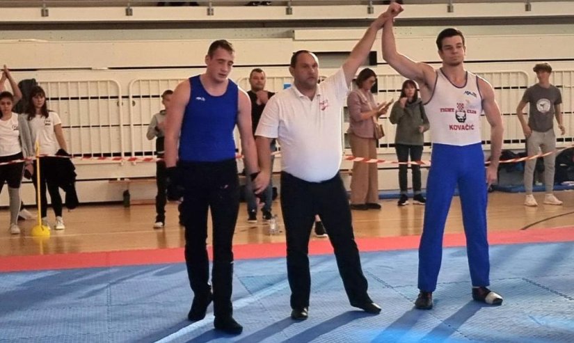 Fight Club Kovačić osvojio 13 medalja na Kupu Hrvatske za juniore i seniore