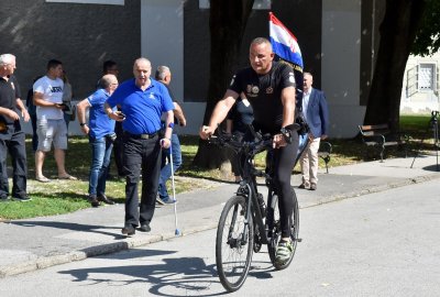 Nakon bicikliranja do Knina, branitelj Nerer biciklom kreće put Vukovara
