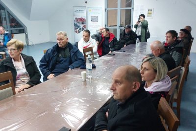 FOTO Općina jučer u Trnovcu organizirala predavanje o uklanjanju azbesta