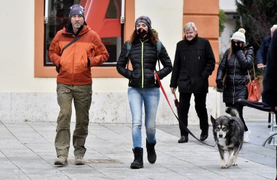 FOTO Zabundani Varaždinci prošetali centrom grada