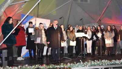 Uživajte u blagdanskom ozračju uz brojne delicije i sjajnu zabavu ovog vikenda na Adventu u Cestici!