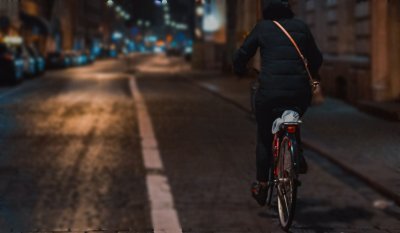 Biciklirao po Sračincu s 2,15 promila, završio u policiji na triježnjenju