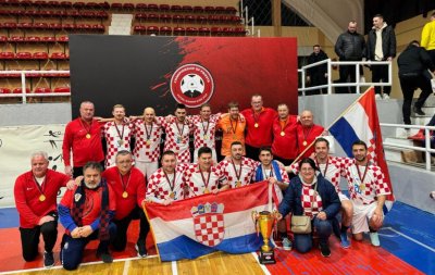 Hrvatski svećenici osvojili zlato u Albaniji, među igračima i ludbreški župnik Kristijan Stojko