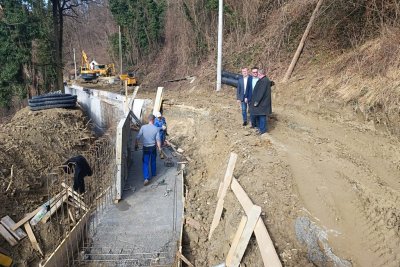 FOTO OPĆINA BEDNJA U zaselku Pavlineki bliže se kraju radovi na sanaciji klizišta