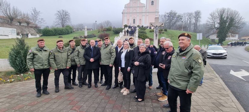 Branitelji Donje Voće s načelnicom na obilježavanju 33. obljetnice početka Domovinskog rata