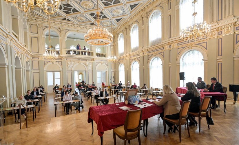 VIDEO Uživo pratite 7. sjednicu varaždinskog Gradskog vijeća u HNK Varaždin