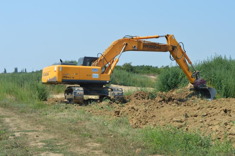 Optužen za prijevaru jer je kao posrednik u kupoprodaji bagera prisvojio 45.100 eura