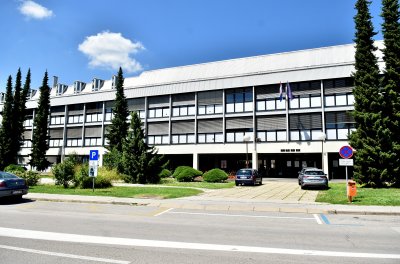 Podignuta optužnica protiv 70-godišnjaka za prometnu nesreću u kojoj su poginule dvije osobe