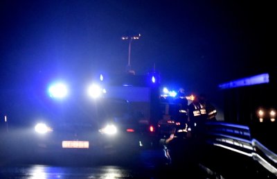 Na cesti D2 sudarili se autobus i osobno vozilo - vozač preminuo