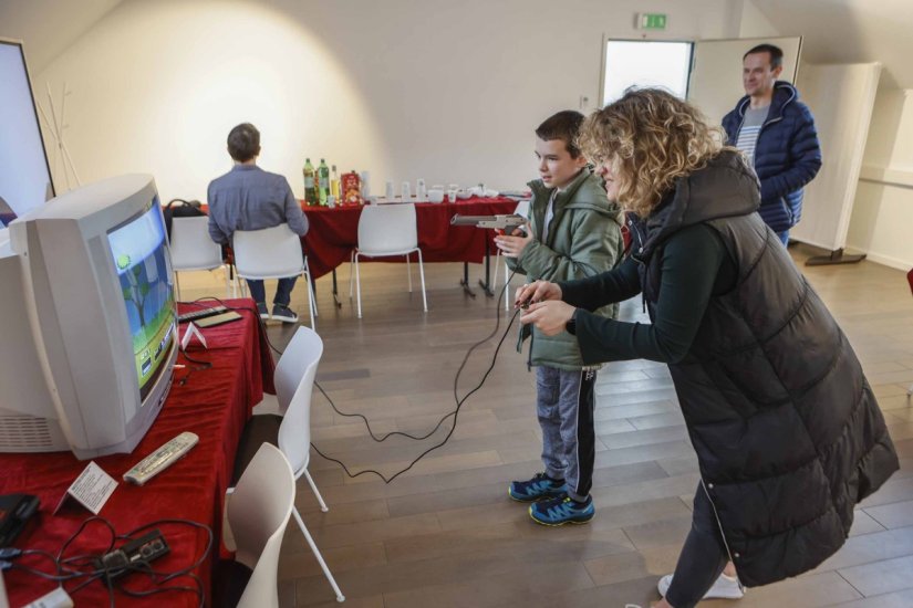&quot;BITNO&quot; Što se krije izložba starih računa i nova retro igraonica u Muzeju planinarstva?