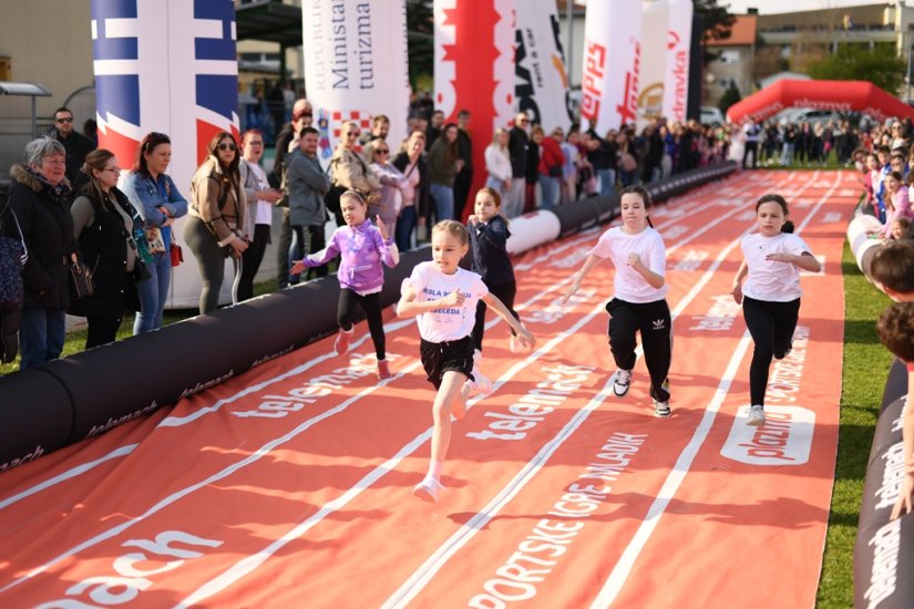 FOTO Ekipe Gazde i Krokodili najbolje na Telemach Danu sporta u Novom Marofu