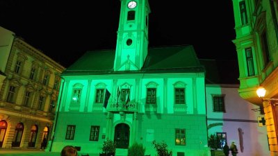 Večeras Gradska vijećnica u Varaždinu u zelenom u znak osoba s cerebralnom paralizom