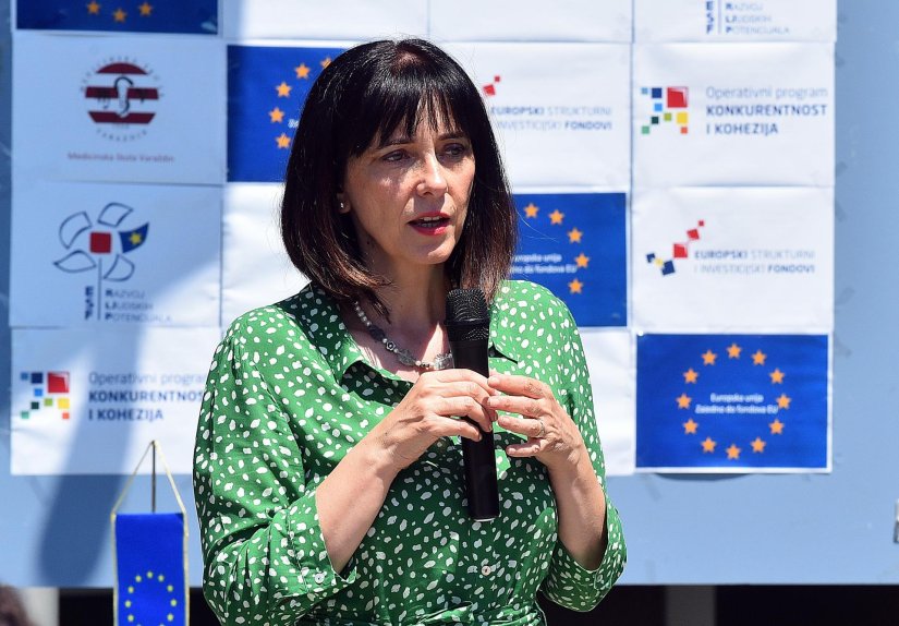 Blaženka Divjak: &quot;Trebaju li se nastavnici kandidirati na izborima za veće plaće?&quot;