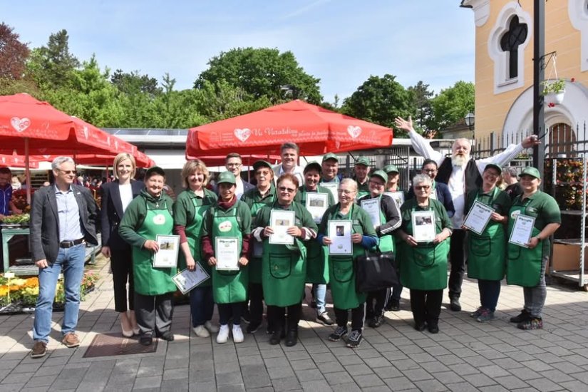 Domaći proizvodi u fokusu: Gradska tržnica dodjeljuje certifikate &quot;Proizvodi hrvatskog seljaka&quot;
