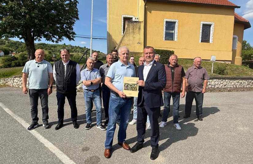 Župan čestitao vatrogascu Branku Mataku na nagradi za životno djelo u hrvatskom vatrogastvu