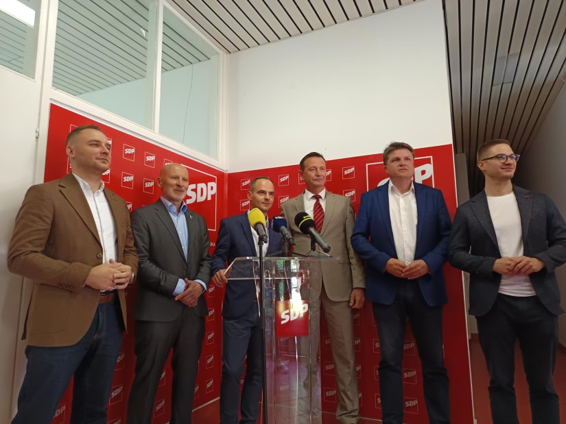SDP &quot;Naša županija diše više lijevim plućnim krilom; HDZ ni s HNS-om ne može formirati većinu u Županijskoj skupštini&quot;