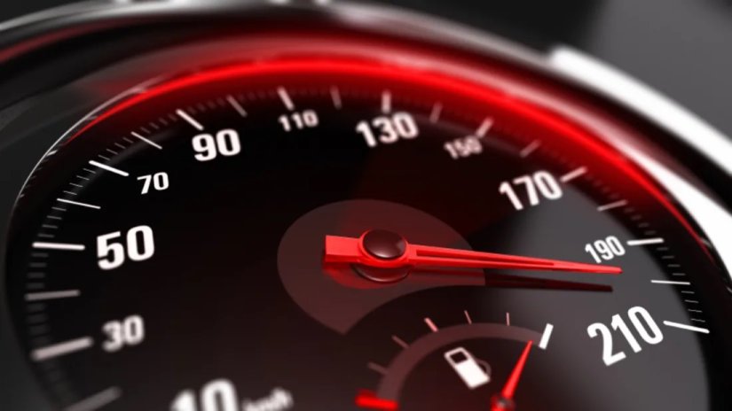 Jurio kao manijak po Nedeljancu, 126.9 km/h u zoni od 60 km/h