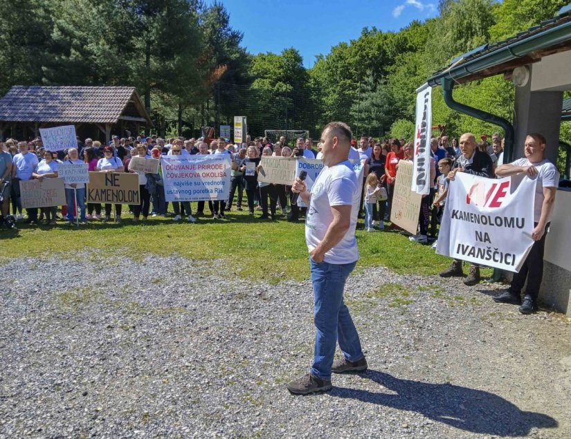 FOTO Veliki prosvjed građana protiv kamenoloma na Siljevcu: Idući prosvjed bit će pred vašim vratima!
