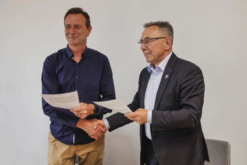 Jerovcu, Ribić Bregu, Horvatskom i Lepoglavi voda s izvora na Ivančici