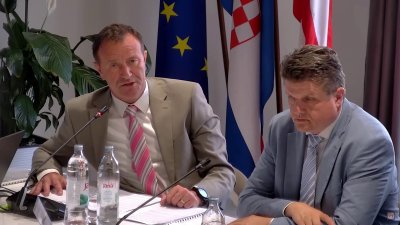 Neven Bosilj: Dvije trećine bala zbrinuto, a nestaju najkasnije do veljače 2026.