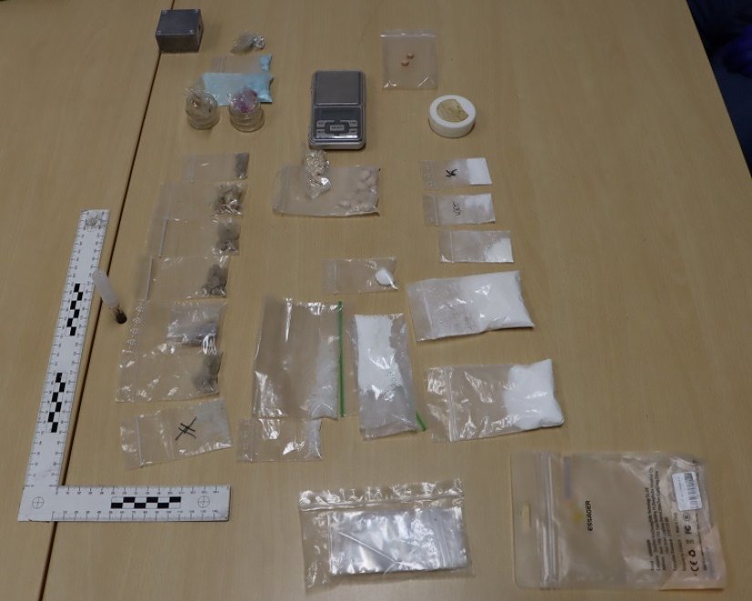 Slovenci ulovljeni s većom količinom droga na parkiralištu Aquacityja