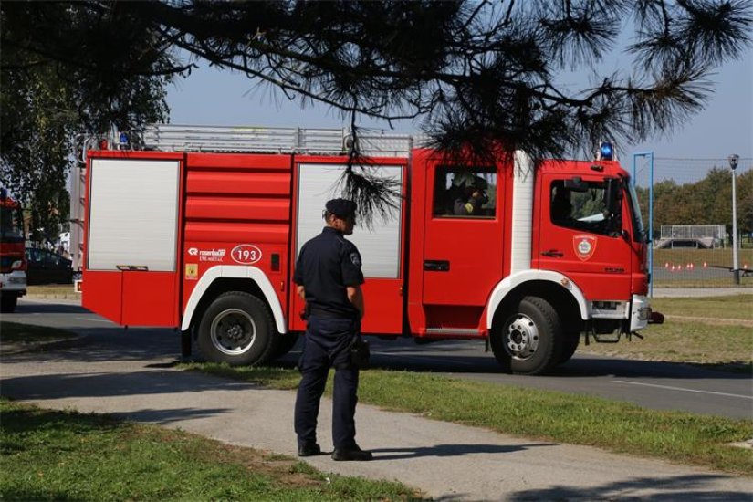 Požar na zemljištima zasađenim pšenicom