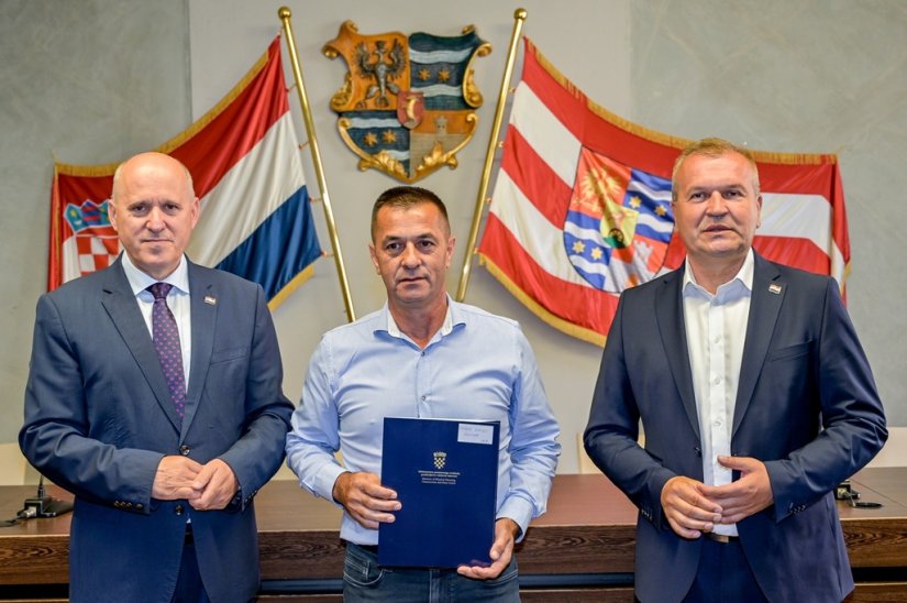 Općini Visoko sredstva s nacionalne razine za modernizaciju nerazvrstanih cesta