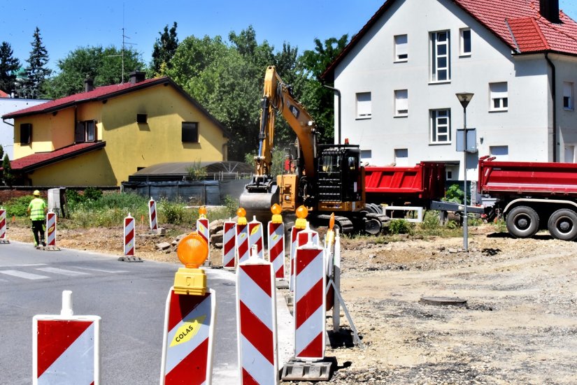 FOTO U Varaždinu novo gradilište: zbog radova privremena regulacija prometa u Aninoj ulici