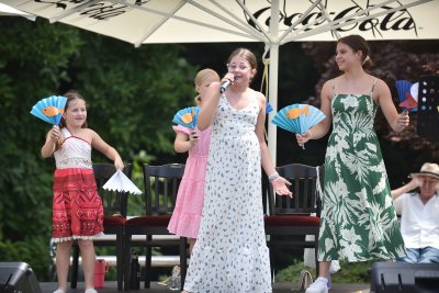 FOTO Raspjevani Štigleci oduševili publiku na kazališnom trgu