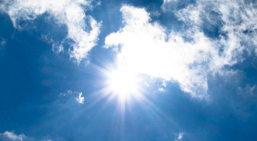 Subota sunčana, uz novi toplinski val koji može utjecati na zdravlje