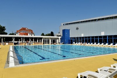 MUP RH: Umirovljenik se utopio na varaždinskim Gradskim bazenima
