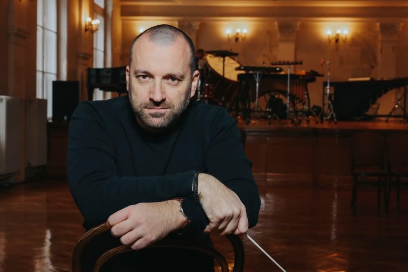 &quot;Volim mijenjati žanrove, a ponekad zagrebem i u pop&quot;