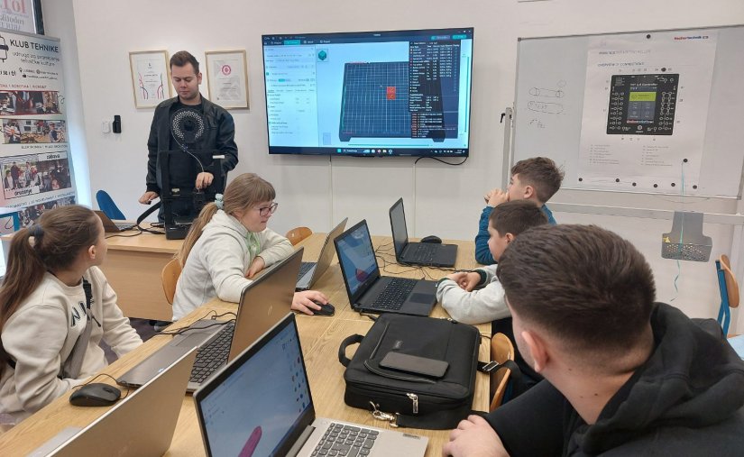 Klub tehnike Ludbreg: Umjetna inteligencija je &quot;treća ruka&quot; u edukaciji