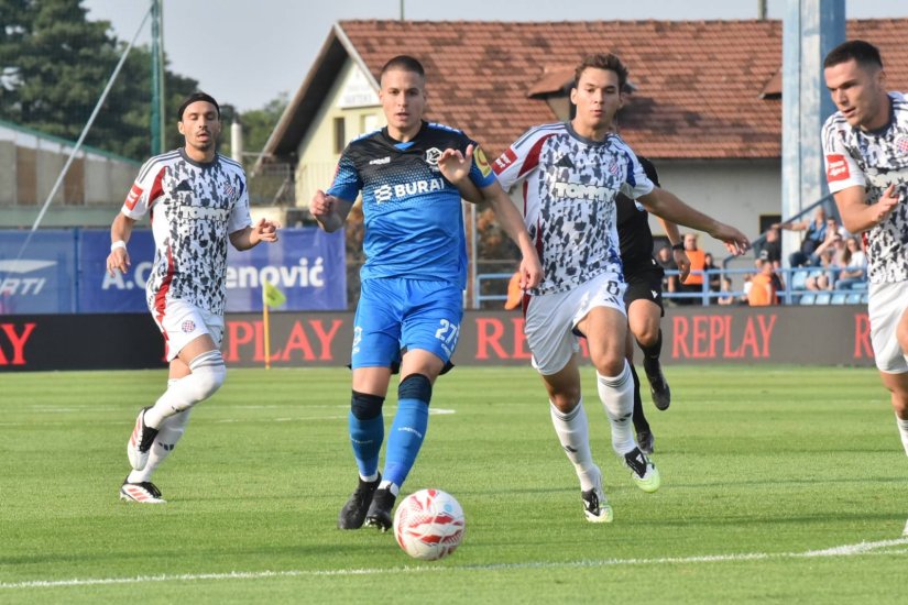 FOTO Golovima Latkovića u 5. i Tavaresa u 8. minuti Varaždin svladao Hajduk 2:0 pred više od 10 tisuća gledatelja