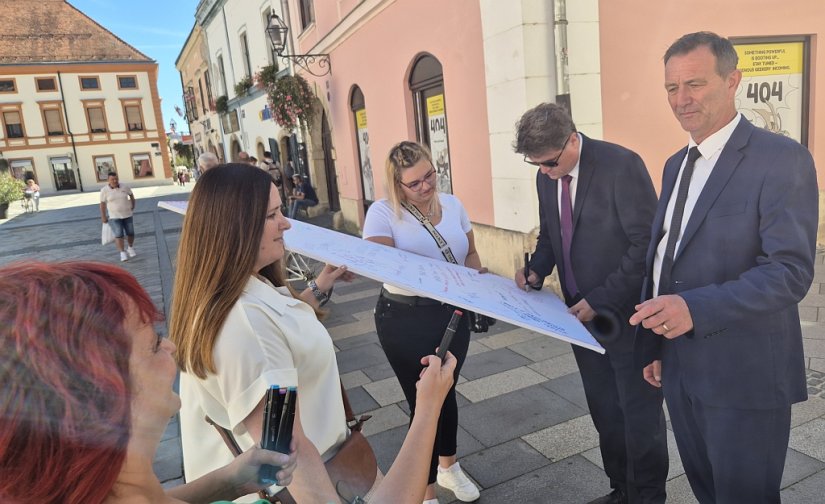 Gradonačelnik Bosilj i zamjenik Marković podržali programe sprječavanja nasilja nad ženama