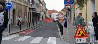 Zatvorena Kukuljevićeva ulica kod doma Udruženja obrtnika Varaždin, a povremeno će biti i prolaz