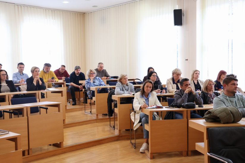 Zdrava hrana i projekti u obrazovanju glavne teme sastanka ravnatelja osnovnih škola u Međimurju