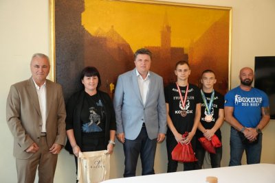 U Gradskoj vijećnici održan prijem uspješnih članova Savate kluba Fight Club Kovačić
