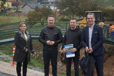 FOTO U Ljubešćici uređena šetnica uz potok Ljuba voda: važan projekt za sigurnost i ljepši izgled naselja