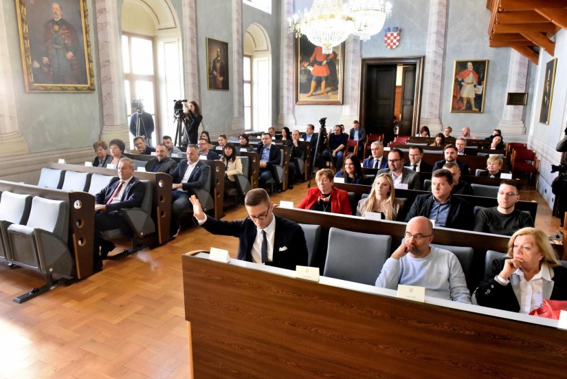 Reformisti: "Sjednica je trebala biti održana jer je stanje u zdravstvu loše"