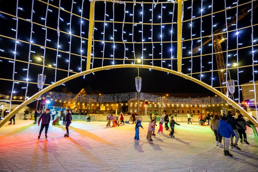 Ledena čarolija -  klizanje na najvećem klizalištu u Hrvatskoj počinje 21. studenog