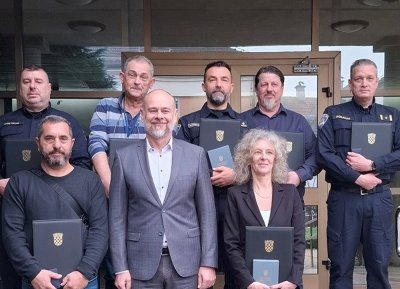 Djelatnicima PU varaždinske uručene Spomenice domovinske zahvalnosti i Spomenice domovinskog rata