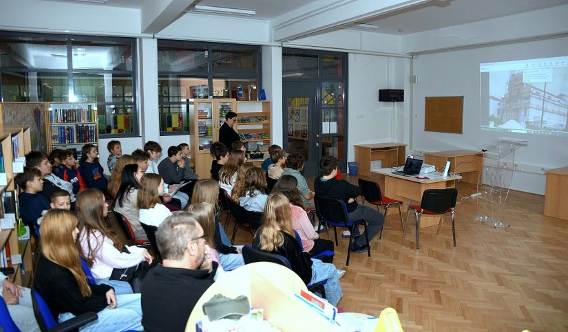 FOTO Ivanečki branitelji sudjelovali u projektu &quot;Sat povijesti iz Vukovara&quot;