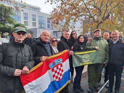 Izaslanstvo Varaždinske županije u gradu heroju odalo počast braniteljima i žrtvama Vukovara