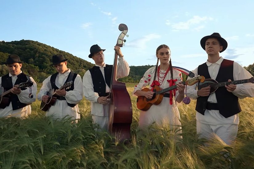 VIDEO FOTO Toplička himna dobila vizualnu priču: KUD „Toplice” predstavio videospot za pjesmu „Suza za Zagorske brege”