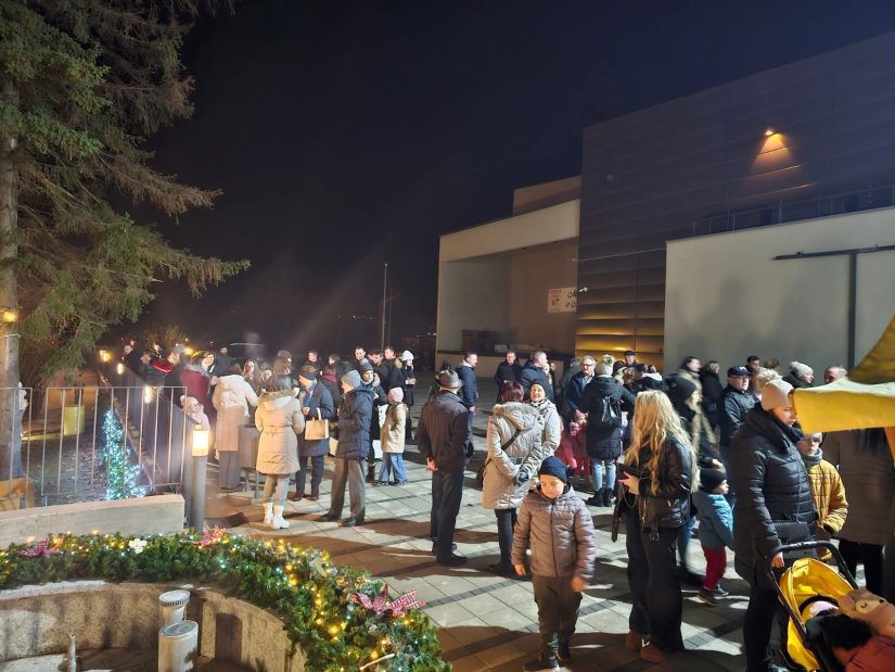 FOTO Toplina „Malog Adventa u Marofu” uz prvu svijeću nade