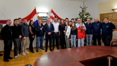FOTO Hrvatski timovi na RoboCup Asia-Pacific 2025 ostvarili vrhunske rezultate - župan Anđelko Stričak upriličio im prijem